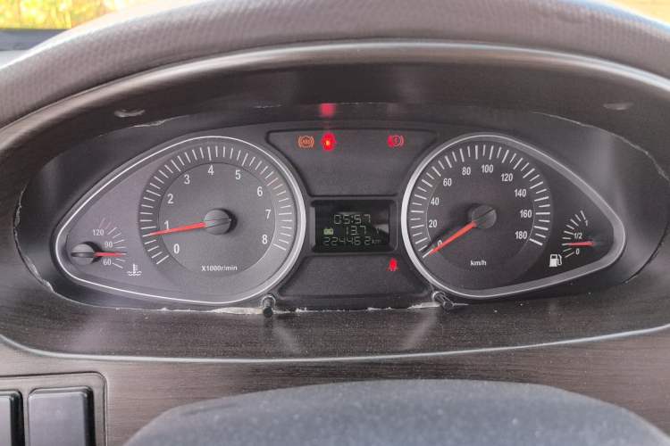 Used JAC Refine 2011 2.0L Government Procurement Version Manual Luxury Trim