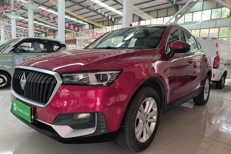 Used BORGWARD BX5 2017 20TGDI Automatic Two-Wheel Drive Pioneer Edition