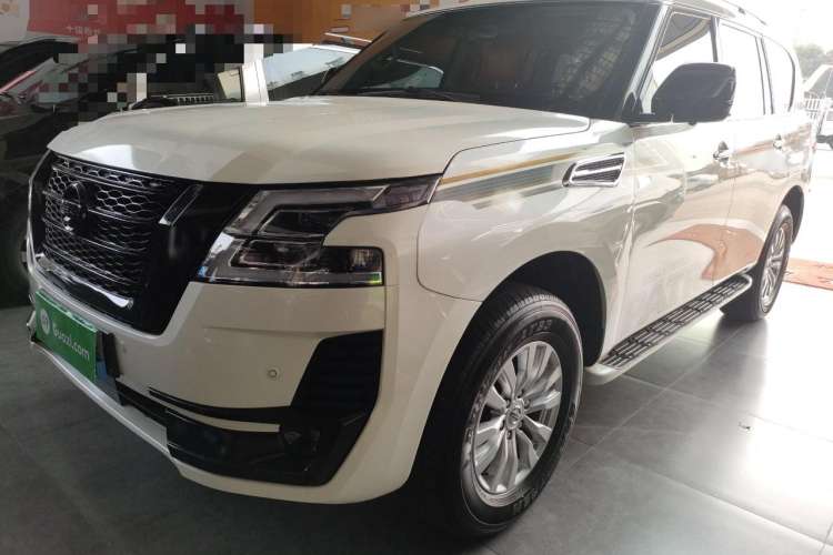 Used Nissan Patrol 2018 4.0L LinkedIn Edition