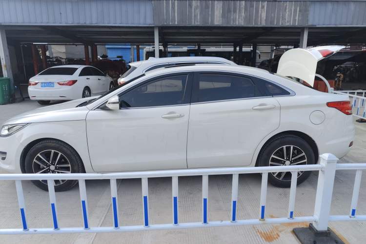 Used Bestune B50 2019 1.4T Automatic Elite Edition
