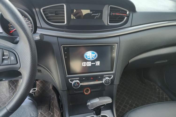 Used Bestune B50 2019 1.4T Automatic Elite Edition
