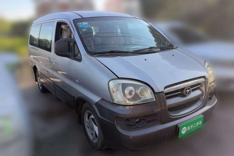 Used JAC Refine 2011 2.0L Government Procurement Version Manual Luxury Trim