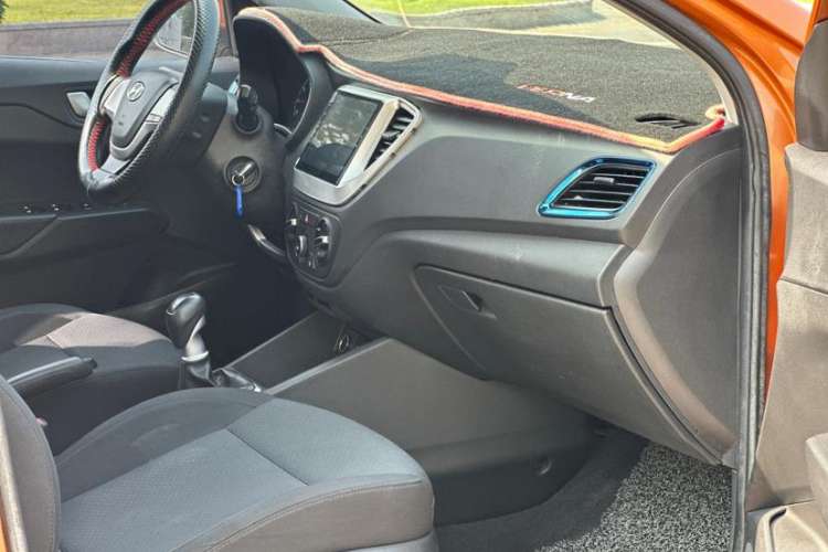 Used Hyundai Verna (new generation) 2016 1.4L Manual Cool Edition GLS