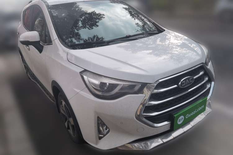 Used JAC Refine S3 2017 1.5L Manual Luxury Smart Model Front Right 45 Deg