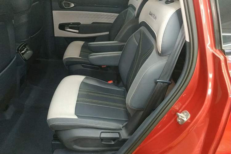 Used Baojun RM-5 2019 1.5T CVT 24-Hour Online Luxury Version 6 Seats
