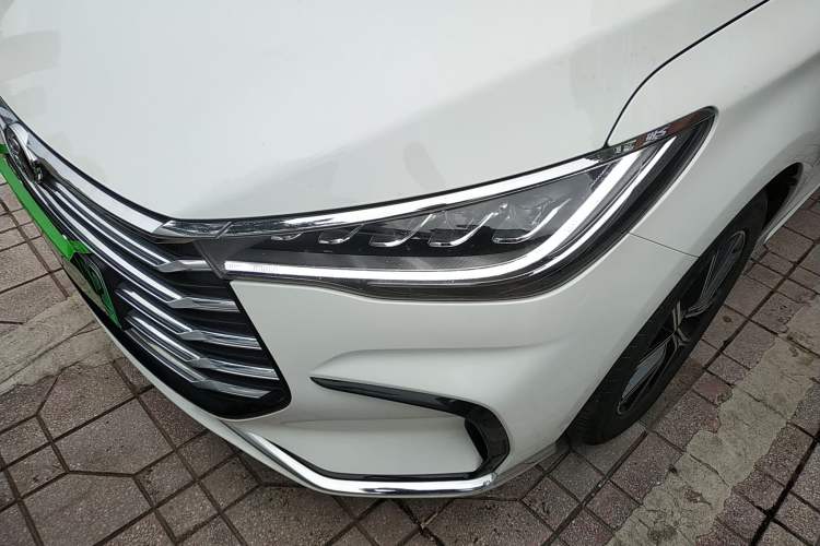 Used BYD Song MAX New Energy 2022 DM-i 105KM Flagship Model Left Front Headlight