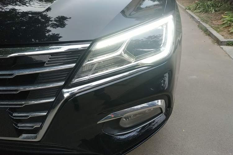 Used Roewe i5 2019 1.5L Manual 4G Connectable Langhao Edition
