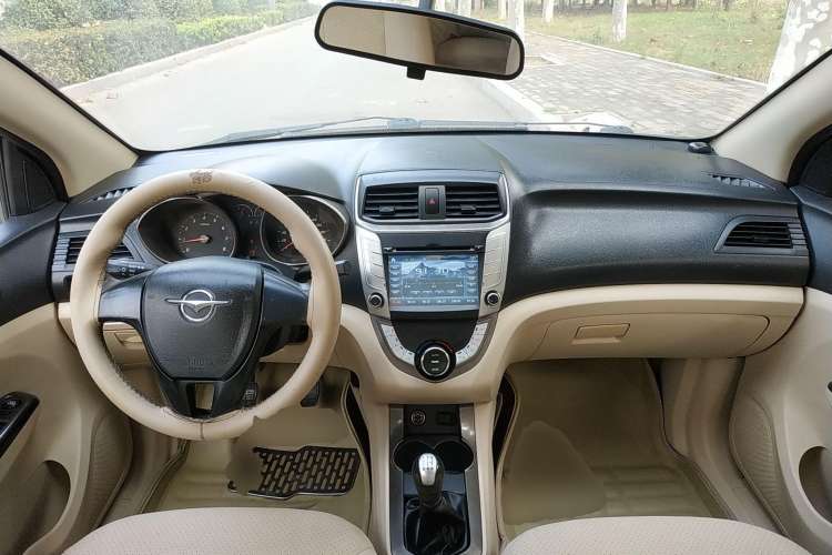 Used Haima M3 2014 1.5L Manual Elite Edition
