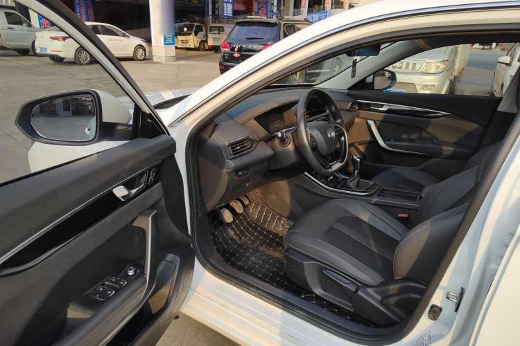 Used Dongfeng Aeolus Yixuan 2020 200T Manual Ignition Edition