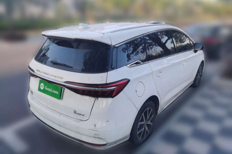 Used BYD Song MAX New Energy 2022 DM-i 105KM Prestige Model
