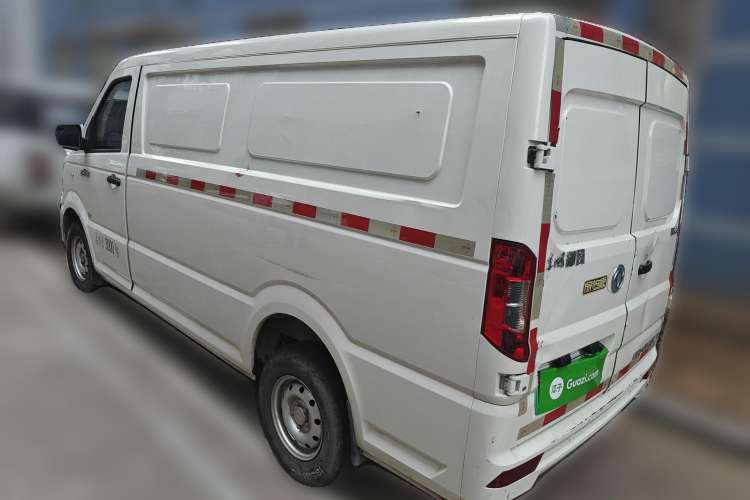 Used Dongfeng Yufeng Yufeng EM26 2023 High-End Model 41.86 kWh CATL
