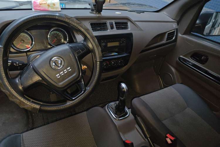 Used Dongfeng Yufeng Yufeng EM26 2023 High-End Model 41.86 kWh CATL
