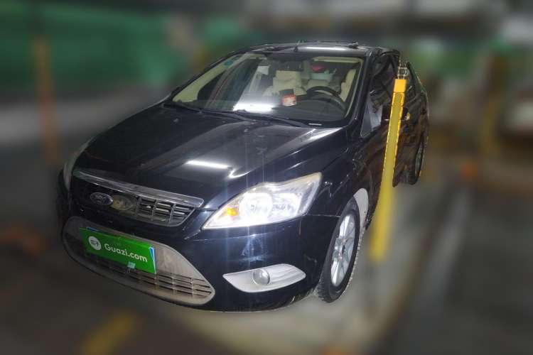 Used Ford Focus 2009 Sedan 1.8L Automatic Fashion Edition