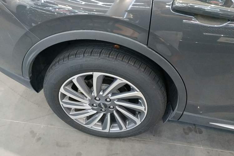 Used Lincoln Corsair 2023 2.0T Two-Wheel-Drive Luxury Edition