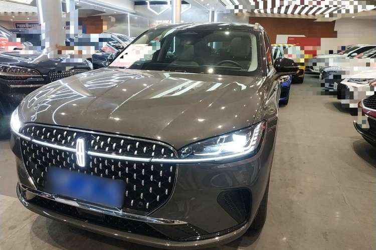 Used Lincoln Corsair 2023 2.0T Two-Wheel-Drive Luxury Edition