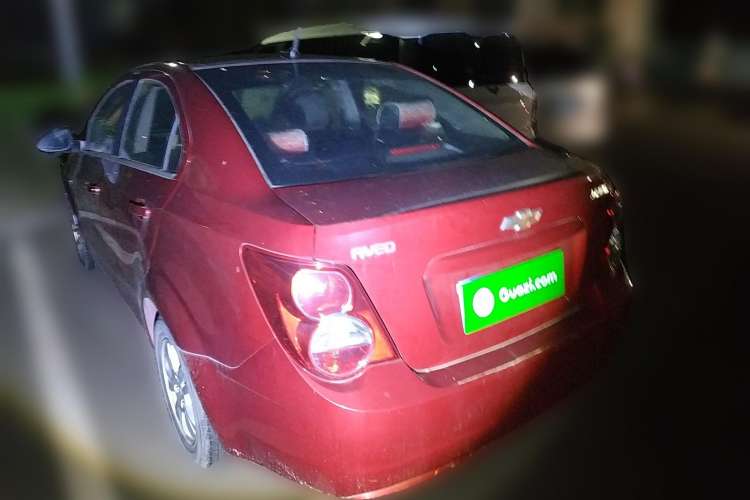 Used Chevrolet Aveo Sonic 2011 Sedan 1.4L Manual Transmission SE
