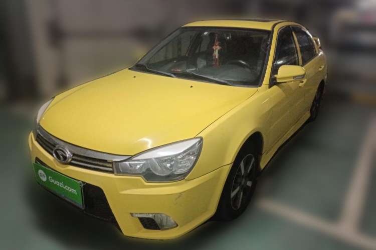 Used Soueast V3 Lingyue 2012 Revised Version 1.5L Manual – Style Edition