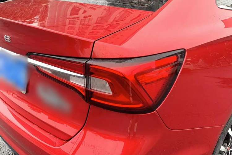 Used Roewe i5 2020 1.5L Automatic 4G Connect Luxury Flagship Edition