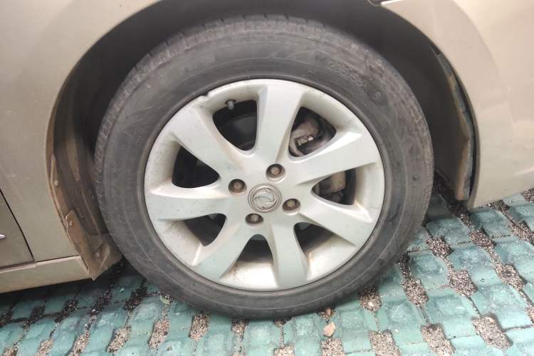 Used Dongfeng Aeolus A60 2014 2.0L CVT Tech Version