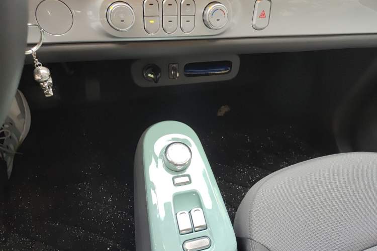 Used CHANGAN Lumin 2022 210km Sweet Edition
