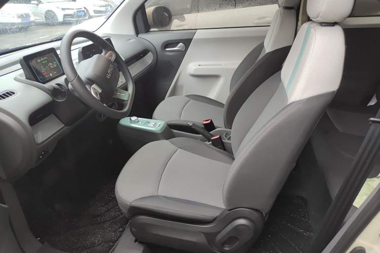 Used CHANGAN Lumin 2022 210km Sweet Edition
