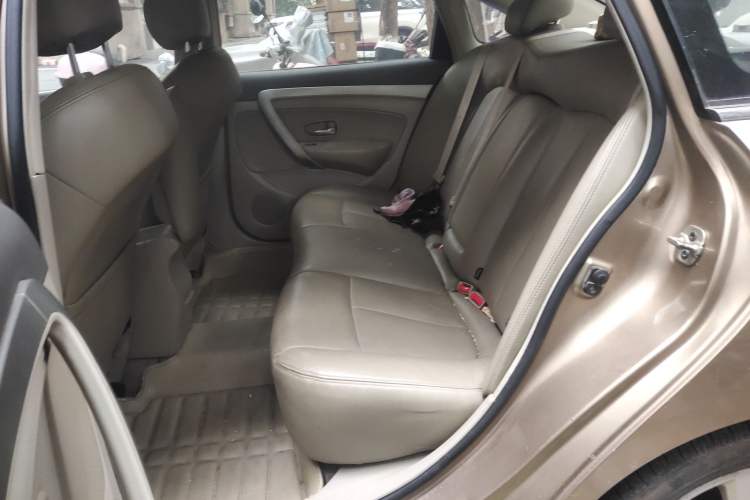 Used Dongfeng Aeolus A60 2014 2.0L CVT Tech Version