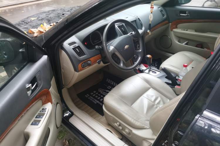 Used Chevrolet Epica 2013 1.8 SX Luxury Edition AT Driver Seat