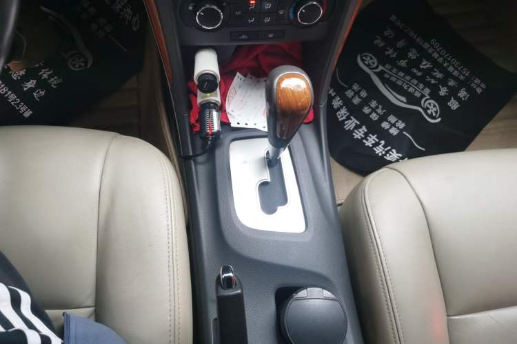 Used Chevrolet Epica 2013 1.8 SX Luxury Edition AT Gear Lever