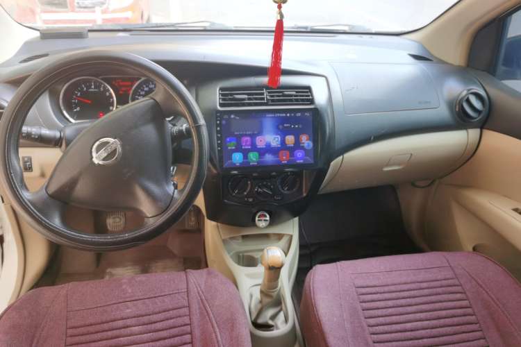 Used Nissan Livina 2013 1.6XE Manual Comfort Edition