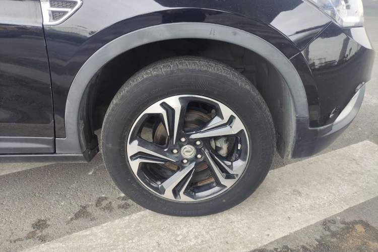 Used Dongfeng Aeolus AX7 2016 1.4T Manual Zhuyue Model
