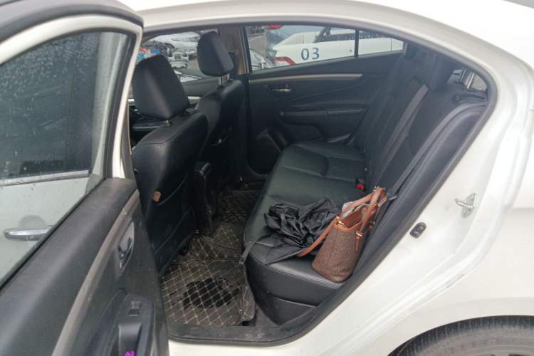 Used Suzuki Alivio 2015 1.6L Automatic Enjoyment Model
