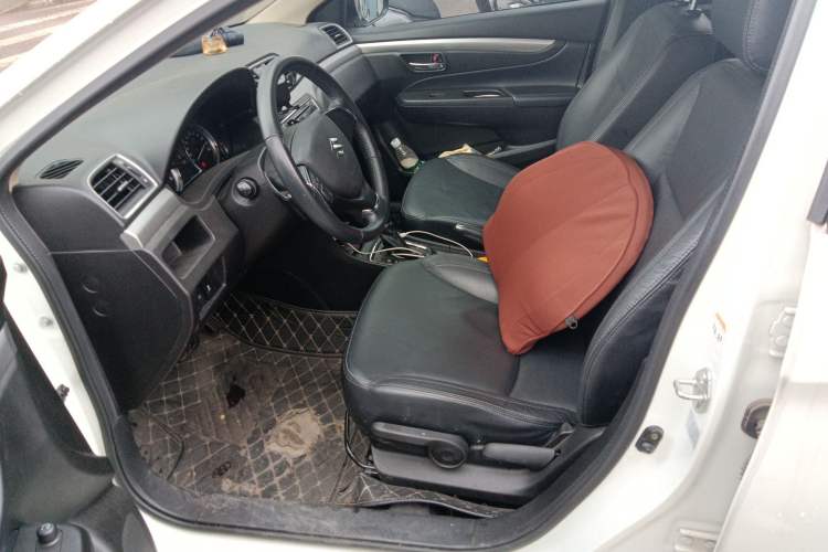 Used Suzuki Alivio 2015 1.6L Automatic Enjoyment Model
