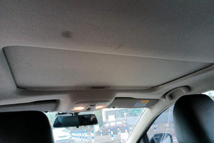 Used Suzuki Alivio 2015 1.6L Automatic Enjoyment Model
