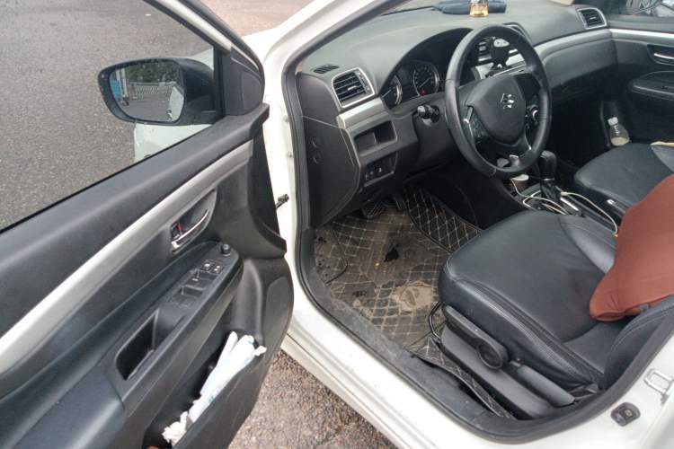 Used Suzuki Alivio 2015 1.6L Automatic Enjoyment Model
