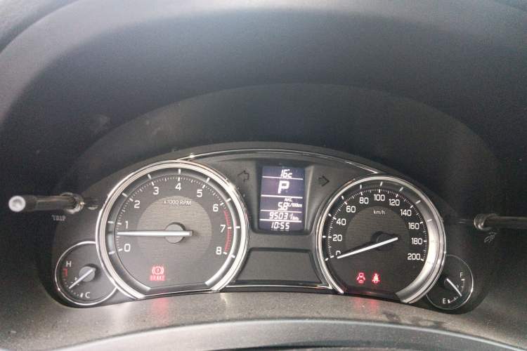 Used Suzuki Alivio 2015 1.6L Automatic Enjoyment Model
