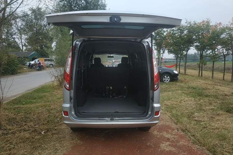 Used Foton MP-X E 2016 2.0L Express Version 4Gi-VVT