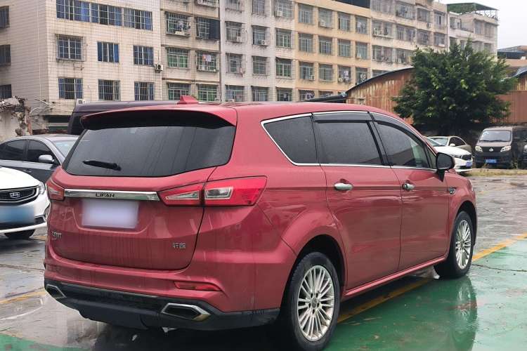 Used Lifan Auto Xuanlang 2017 1.8L Manual Elite Model

