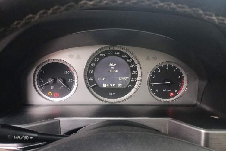 Used Mercedes-Benz GLK-Class 2008 GLK 300 4MATIC Luxury Model Instrument Cluster