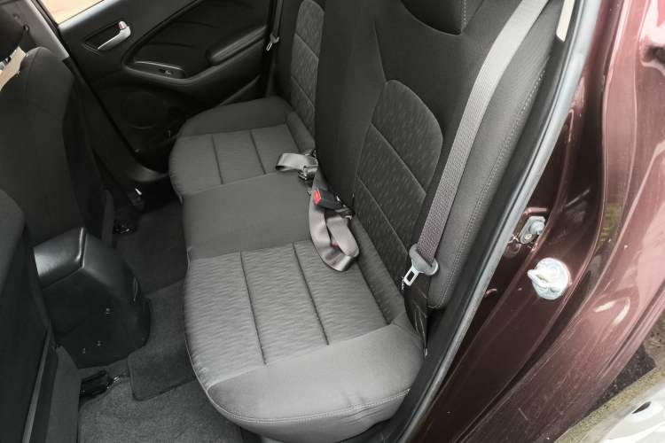 Used Kia K3 2015 1.6L Manual GL
