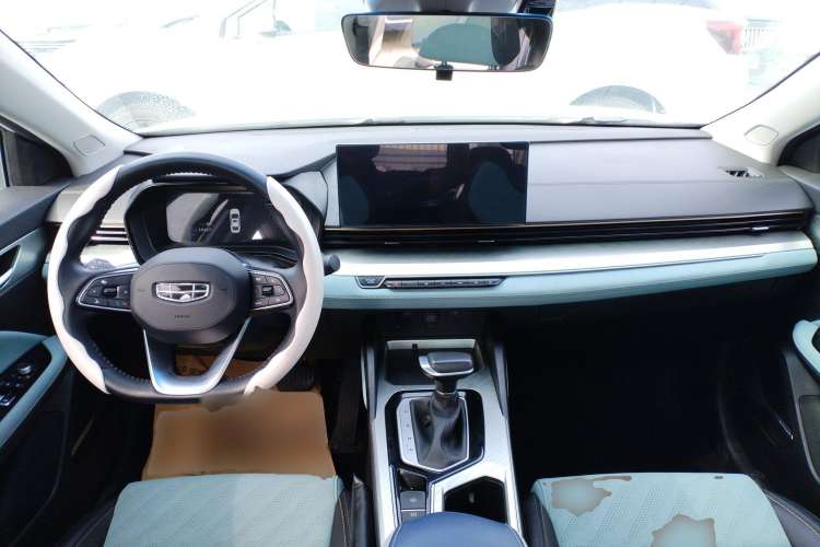 Used Geely Auto Emgrand L 2022 1.4T CVT Ultimate Model
