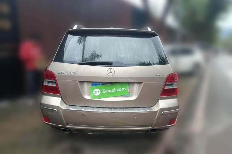 Used Mercedes-Benz GLK-Class 2008 GLK 300 4MATIC Luxury Model Rear