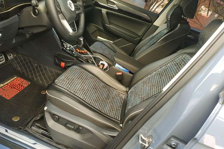 Used Volkswagen Tayron X 2020 330TSI Two-Wheel Drive Luxury Smart Connectivity Version Left Front Seat