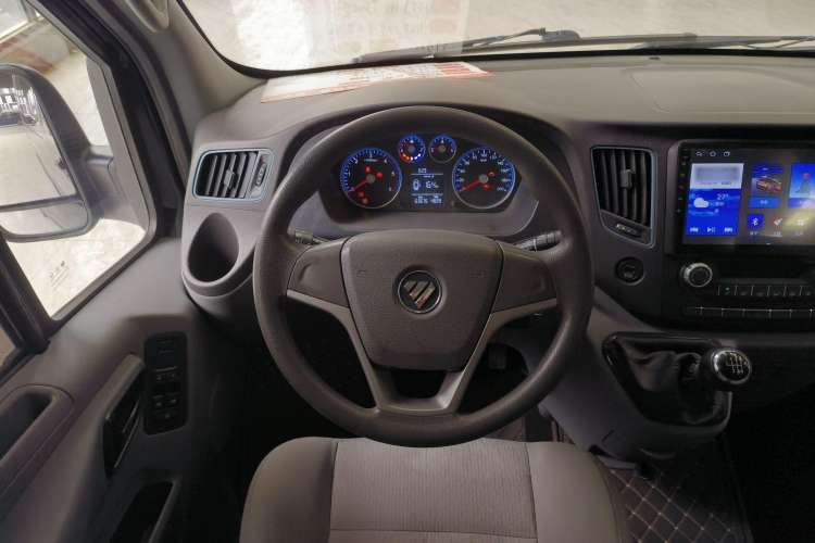 Used Foton Toano 2020 2.5T Manual Tongtu Long Wheelbase Mid-Height 5/6/7-Seater 4J25TC3