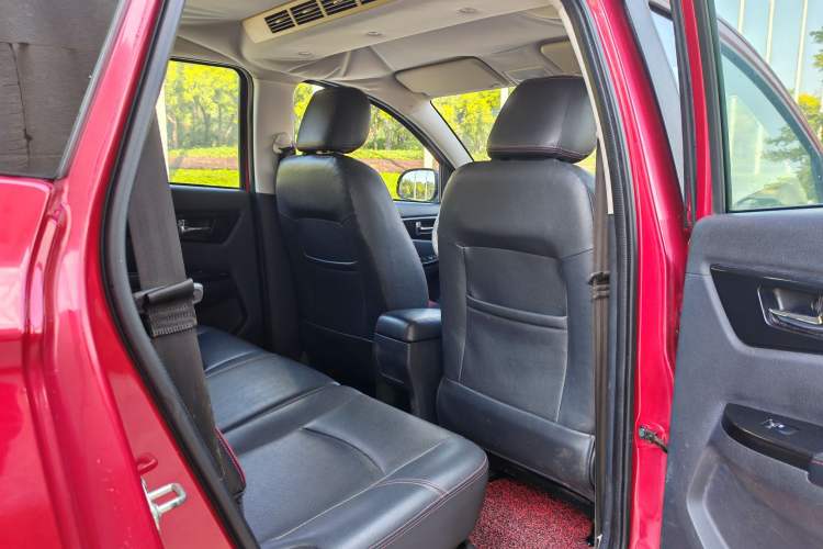 Used HYOSOW S3 2014 1.5L Luxury Version China IV Emission Standard