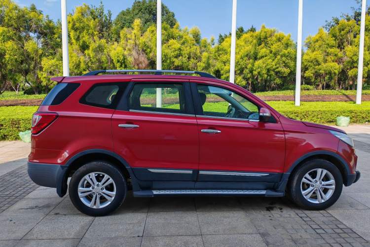 Used HYOSOW S3 2014 1.5L Luxury Version China IV Emission Standard