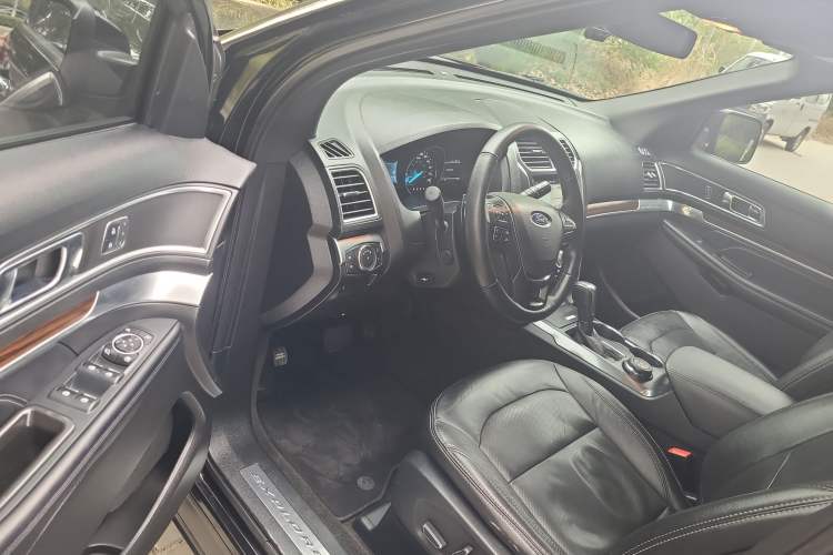 Used Ford Explorer 2017 2.3T Elite Edition
