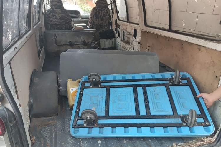 Used Jinbei Hiace 2014 2.0L Fifth-Generation Xiangyun Comfort Type 1 4G20C