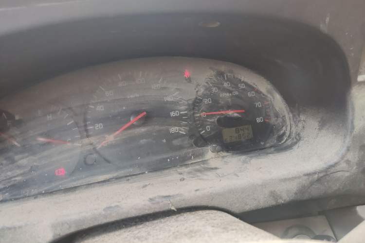 Used Jinbei Hiace 2014 2.0L Fifth-Generation Xiangyun Comfort Type 1 4G20C