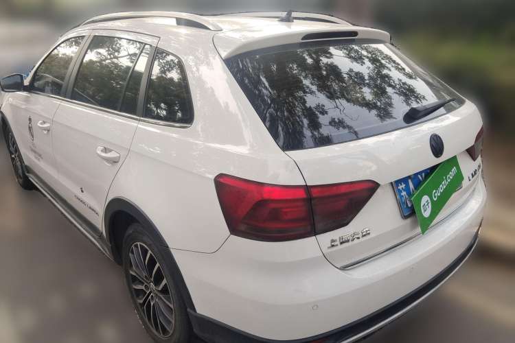 Used Volkswagen Cross Lavida 2014 1.4TSI DSG Rear Left 45 Deg