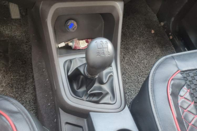 Used Wuling Hongguang V 2020 1.2L Enjoyment Edition China VI LSI

